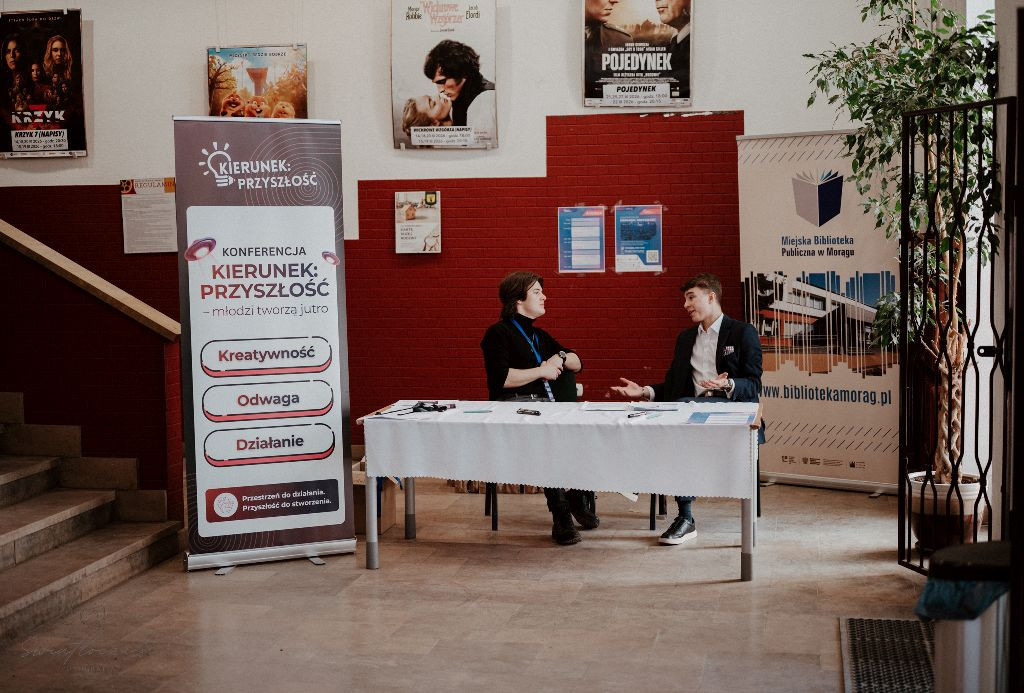 Młodzi tworzą przyszłość – konferencja, która pokazała siłę działania