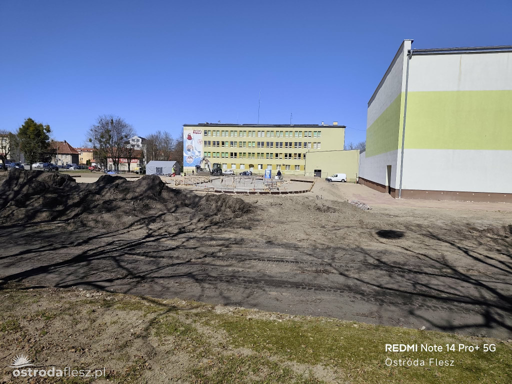 Postępują prace przy budowie skateparku w Ostródzie