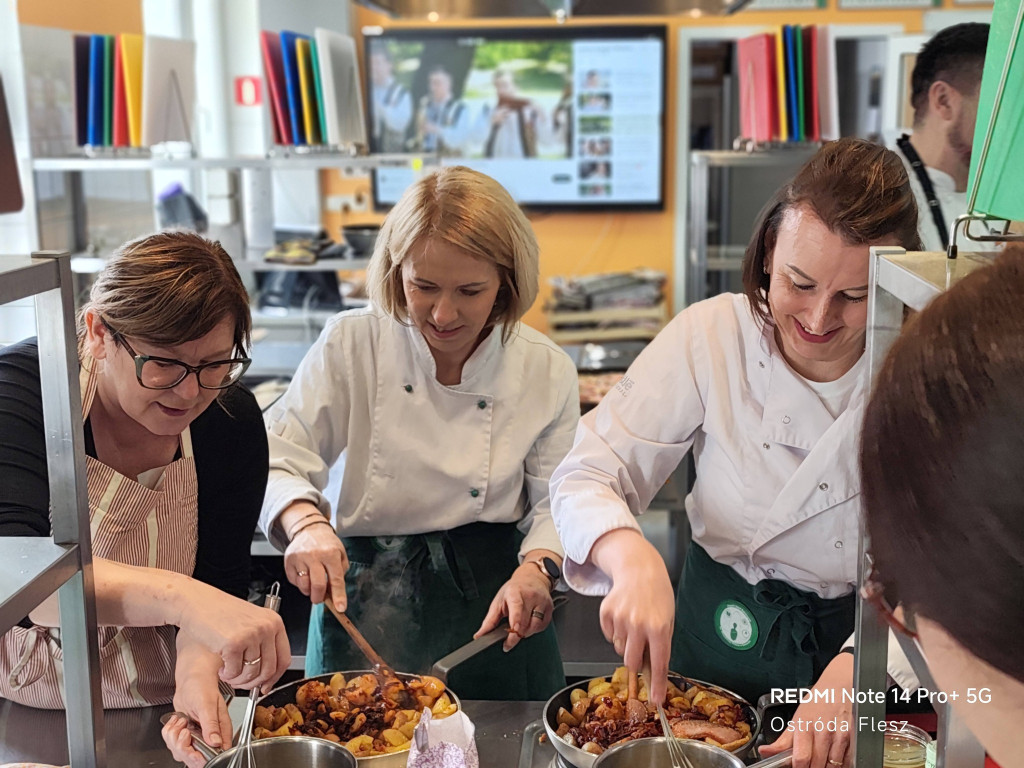 Bałkańskie smaki w szkolnej kuchni w Rolniku