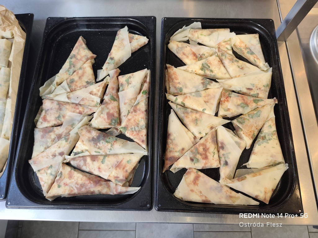 Bałkańskie smaki w szkolnej kuchni w Rolniku