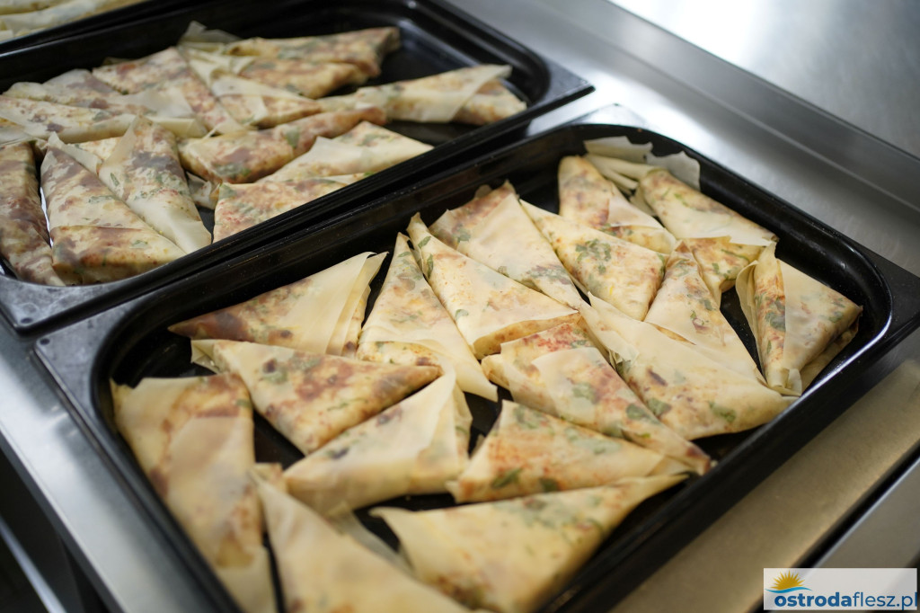 Bałkańskie smaki w szkolnej kuchni w Rolniku