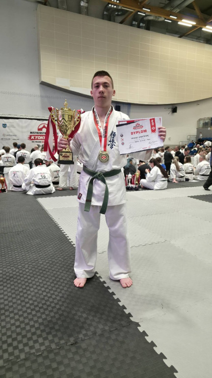 Ostróda:5 medali karateków na Mistrzostwach Polski