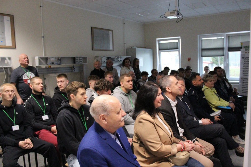 Uczniowie z Rolnika najlepsi w powiecie w Turnieju