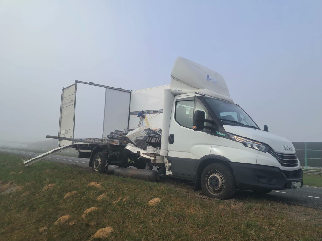 Frąknowo: Wybuch butli CNG w dostawczaku na S7