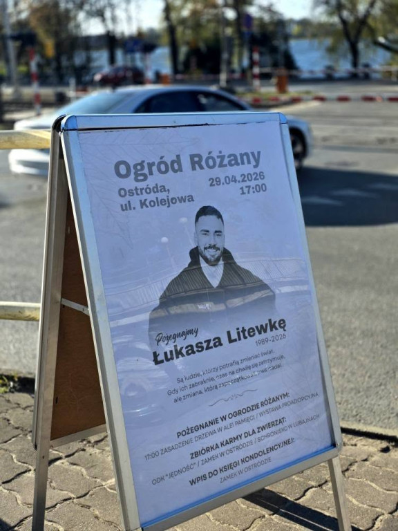 Ostróda uczciła Łukasza Litewkę w Ogrodzie Różanym