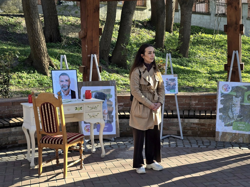 Ostróda uczciła Łukasza Litewkę w Ogrodzie Różanym