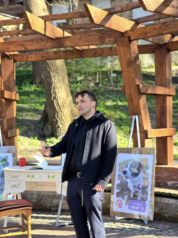 Ostróda uczciła Łukasza Litewkę w Ogrodzie Różanym