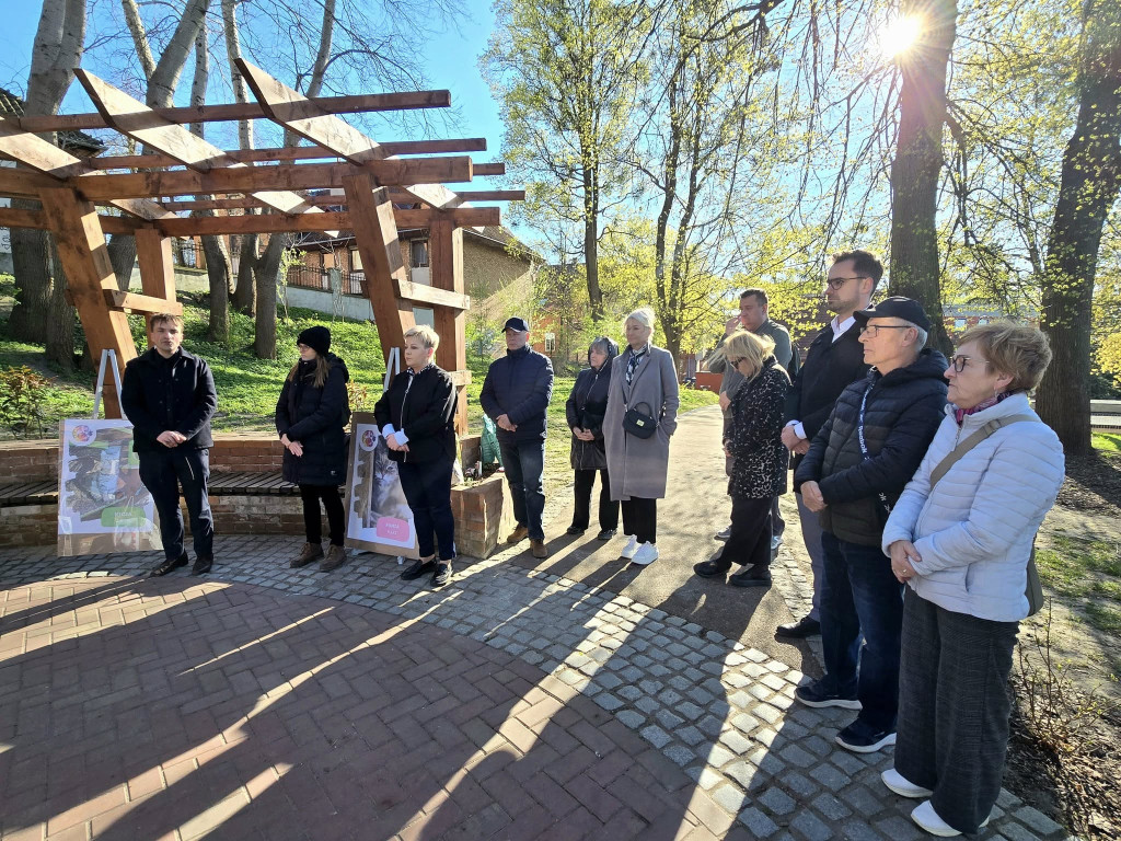 Ostróda uczciła Łukasza Litewkę w Ogrodzie Różanym