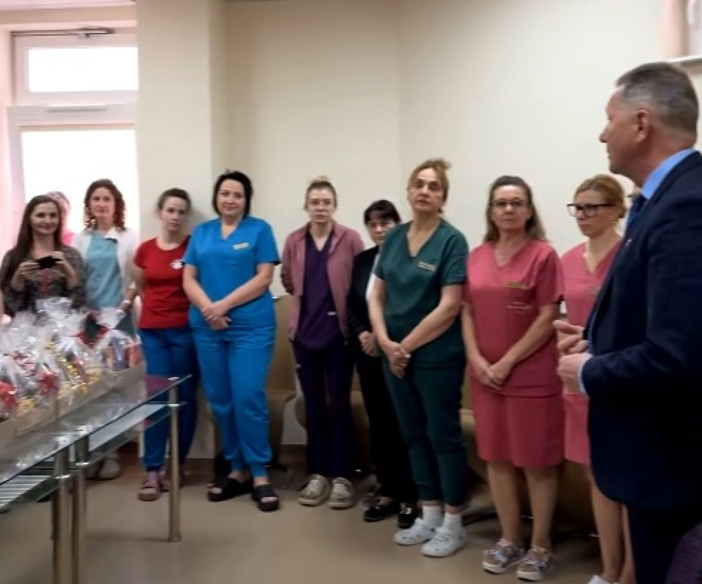Podziękowano pielęgniarkom i położnym ze Szpitala