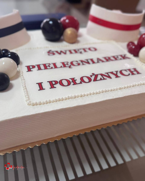 Podziękowano pielęgniarkom i położnym ze Szpitala