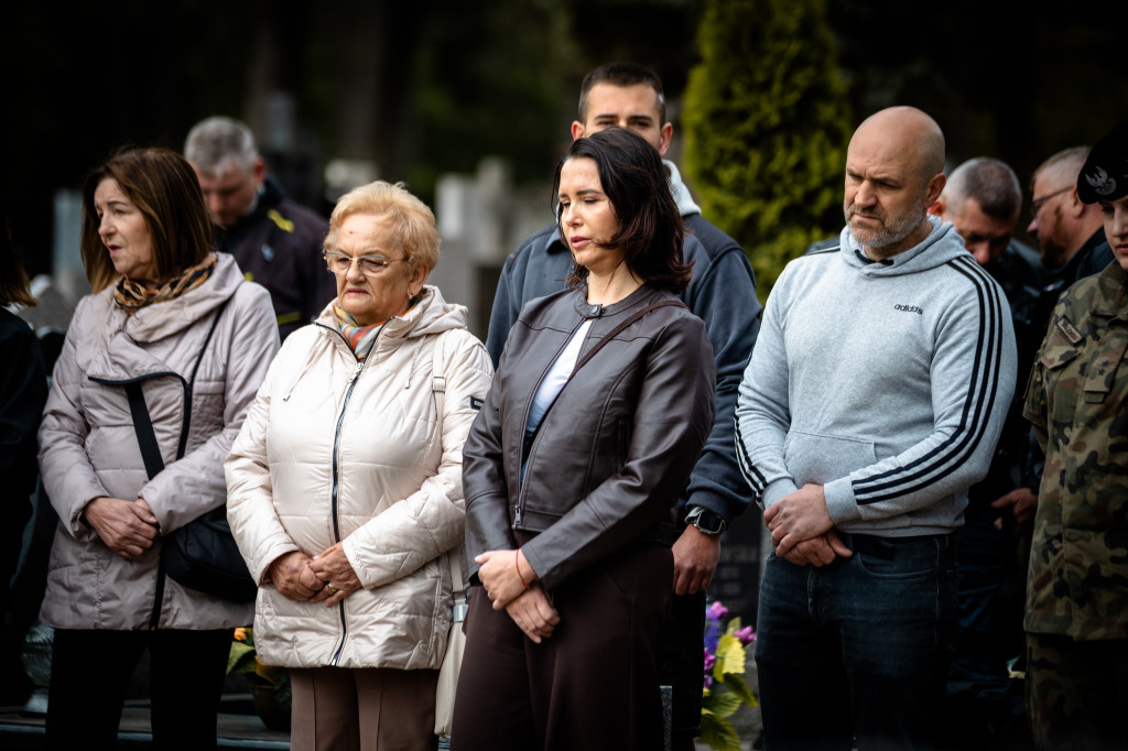 Oddali hołd poległym żołnierzom. Poruszający gest