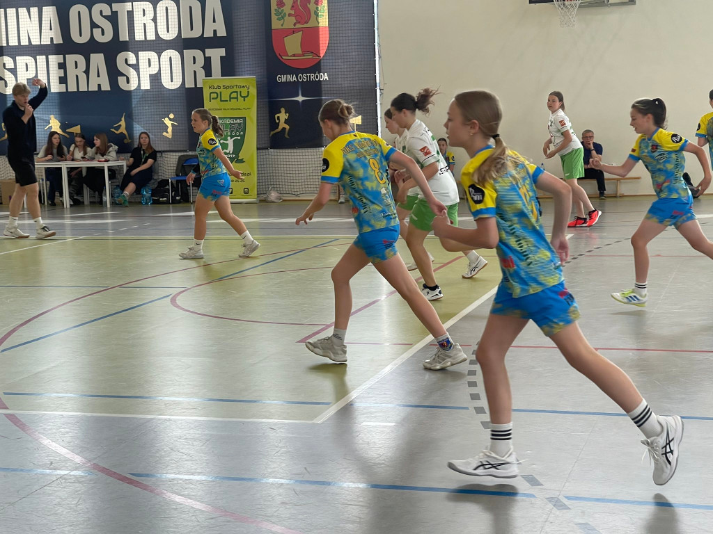 Młode szczypiornistki rywalizowały w Idzbarku