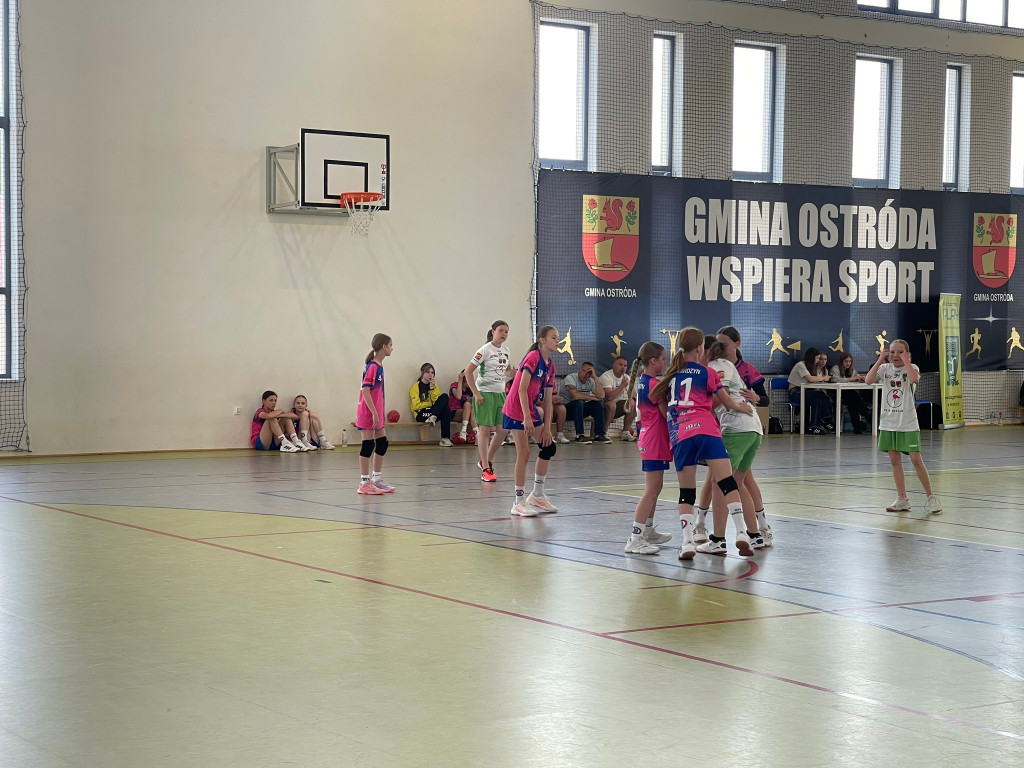 Młode szczypiornistki rywalizowały w Idzbarku