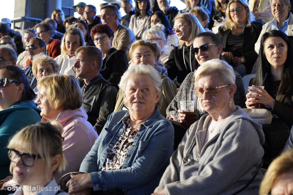 Ostróda: Gwiazdy śpiewały Grechutę
