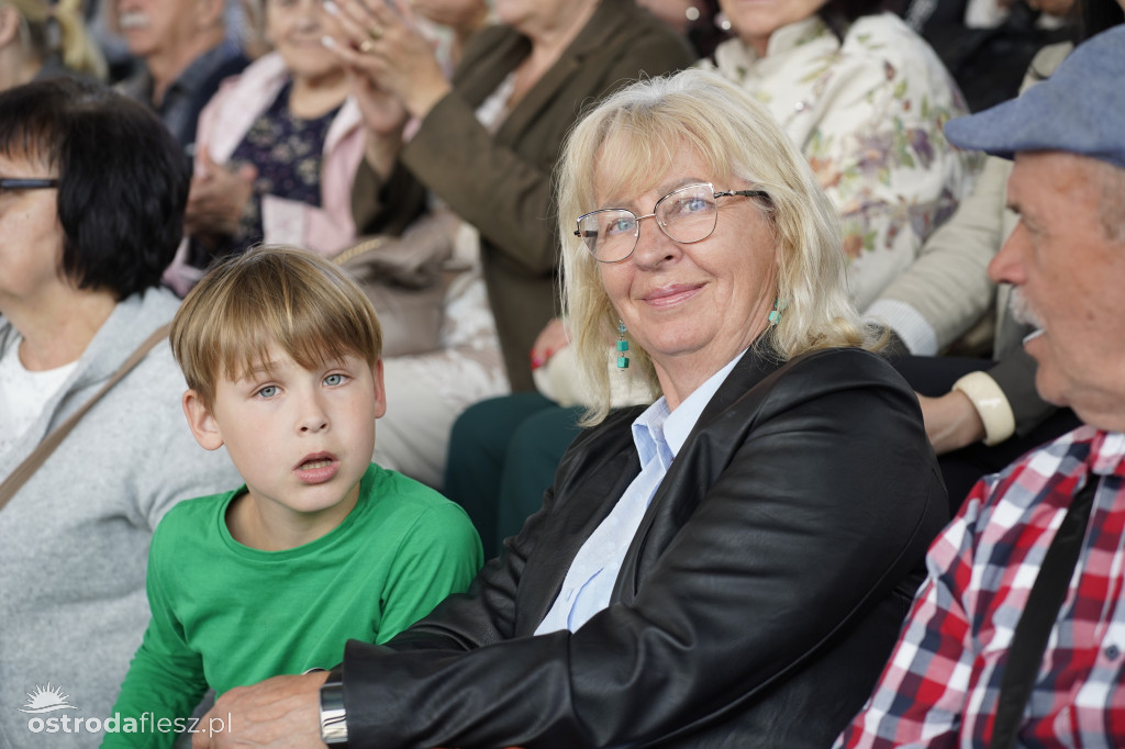 Ostróda: Gwiazdy śpiewały Grechutę