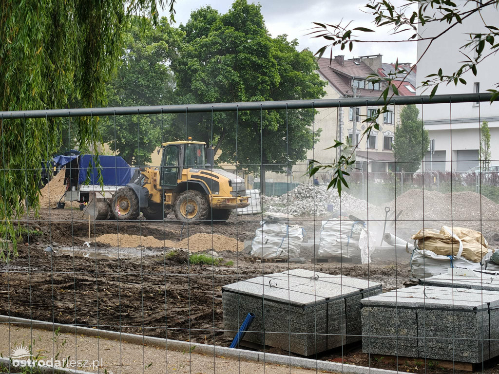 Trwa budowa strefy rekreacyjnej przy Drwęcy w Ostródzie