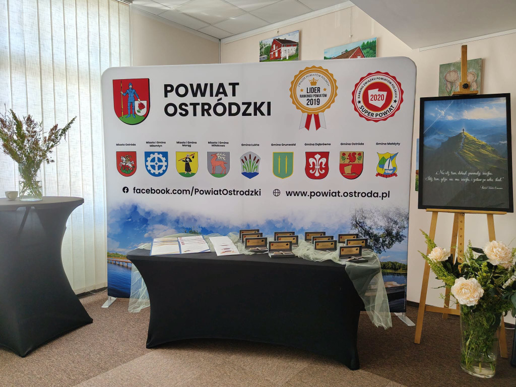 To najlepsi absolwenci szkół średnich w powiecie
