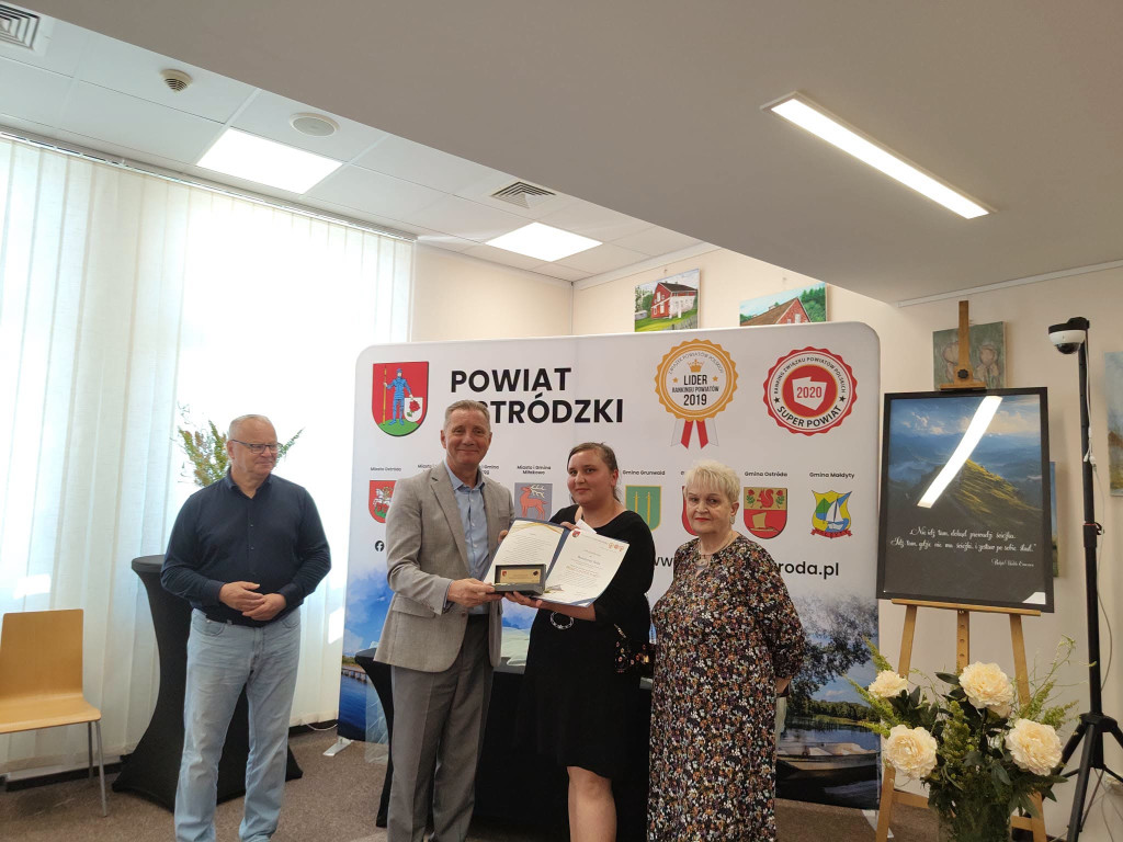 To najlepsi absolwenci szkół średnich w powiecie