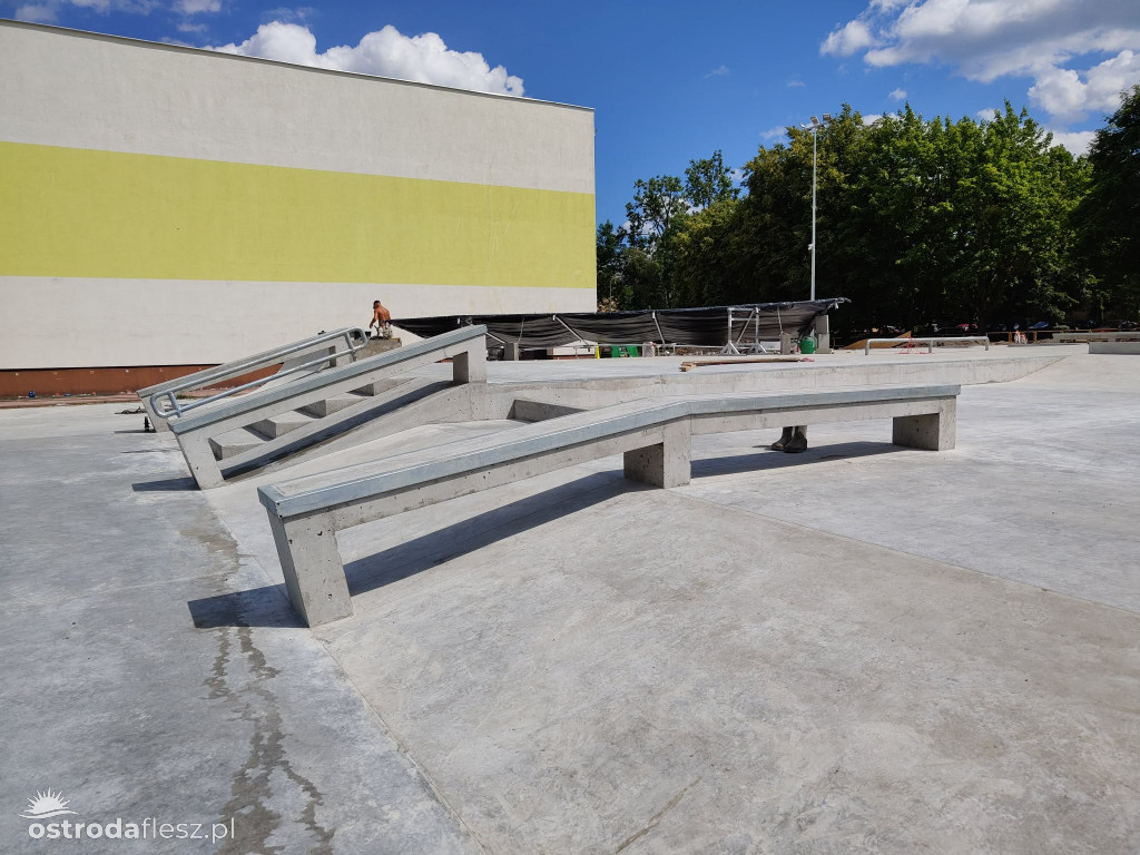 Coraz bliżej koniec budowy skateparku w Ostródzie