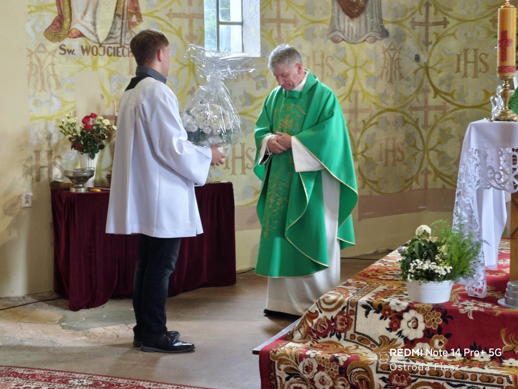 Parafianie podziękowali proboszczowi z Durąga