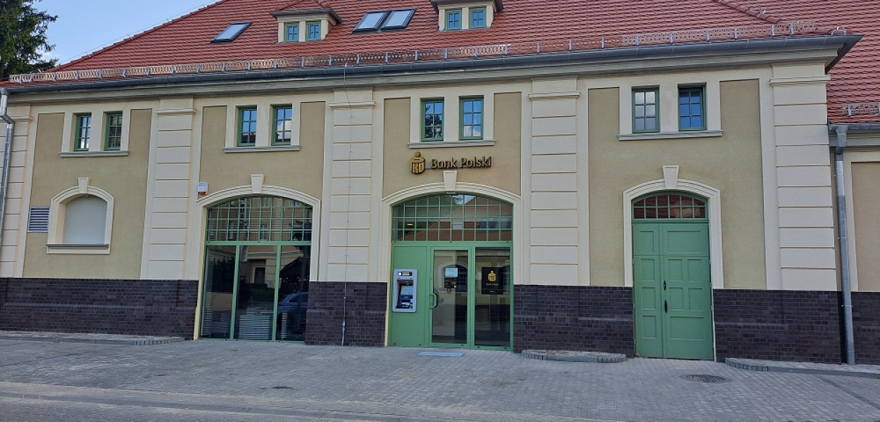 ODDZIAŁ 1 PKO BANKU POLSKIEGO W OSTRÓDZIE ZMIENIA SIĘ DLA SWOICH KLIENTÓW
