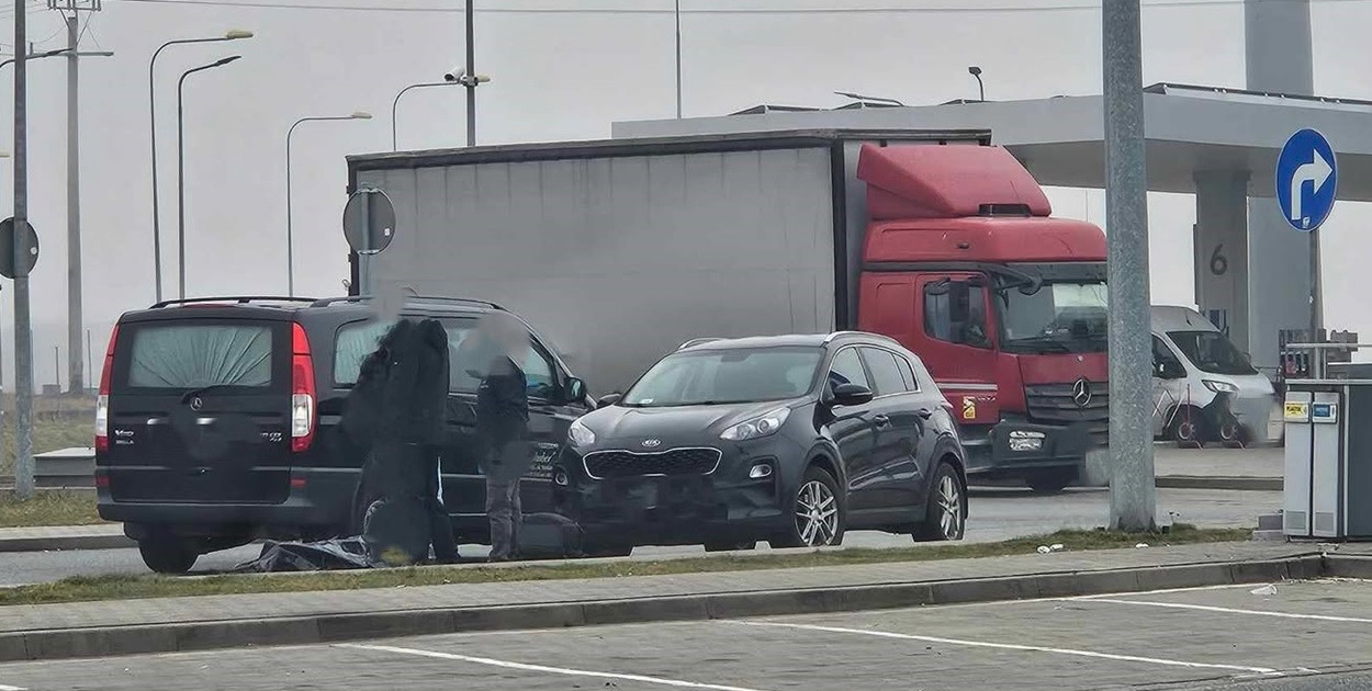 Wstrząsające odkrycie na MOP Sople w gm. Małdyty! Znaleziono ciało mężczyzny
