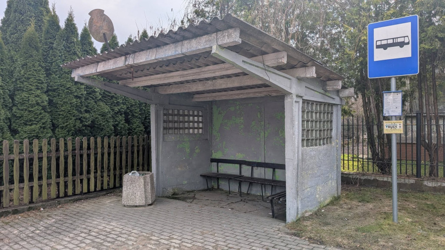 Tak przystanek wyglądał wcześniej. Foto: Sołectwo Bynowo