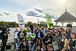 Startująca w wyborach Magdalena Biejat w Ostródzie-12461