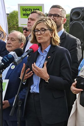 Startująca w wyborach Magdalena Biejat w Ostródzie-12461