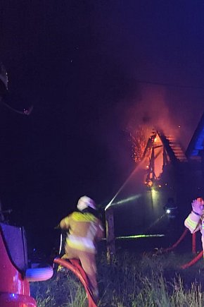 Duży nocny pożar w Dziadyku w Gminie Ostróda!-12549