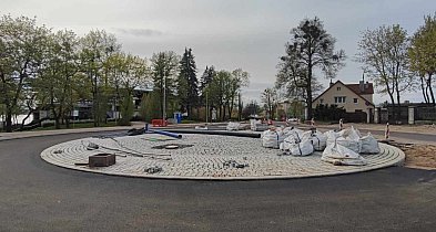 Przyspieszyły prace przy budowie ronda Olsztyńska / Mickiewicza-89700
