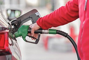 Ceny paliw. Kierowcy nie odczują zmian, eksperci mówią o "napiętej sytuacji"-89965