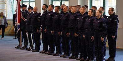 Ślubowali - nowi policjanci na Warmii i Mazurach-90317