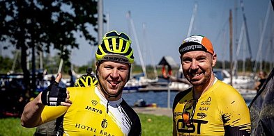 600 km rowerem bez snu. Marcin Pietrzak i Artur Guzewicz na Bałtyk 600!-90427