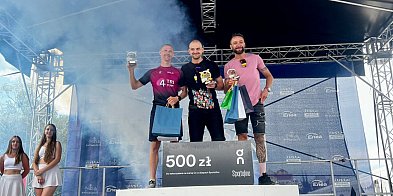 Maciej Wiśniewski z Ostróda Sport Team wygrywa 1/2 Ironmana w triathlonie!-92130