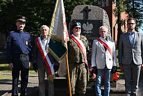 W Ostródzie upamiętnili Dzień Sybiraka-93643