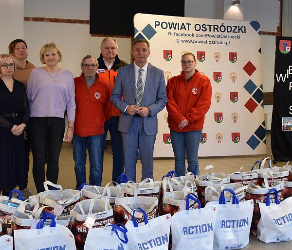 Produkty za ponad 11 tys zł. zebrano podczas akcji dla seniorów-98901