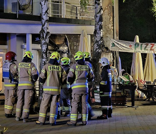 Nocny pożar restauracji nad Jeziorem Drwęckim w Ostródzie! [FOTO+ VIDEO]-99422