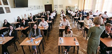 Zakończył się egzamin maturalny z polskiego; CKE będzie badać sprawę wycieku-99531