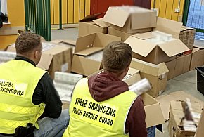 Przewoził ponad 350 tys. sztuk nielegalnych papierosów!-99751