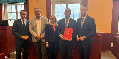 Podpisano umowę na dofinansowanie termomodernizacji Promyka i sali Rolnika-99867