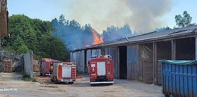 Płonie stodoła w Pietrzwałdzie w Gminie Ostróda!-99979