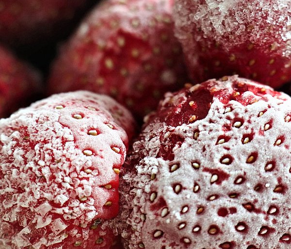 Salmonella w truskawkach z Biedronki. GIS ostrzega przed tą partią-100007