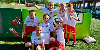 Ogromny sukces SP3 z Ostródy w Finale Wojewódzkim Pucharu Tymbarku U8!-100035