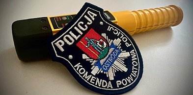 Obywatelskie zatrzymanie pijanego kierowcy, który jechał całą szerokością drogi-100193