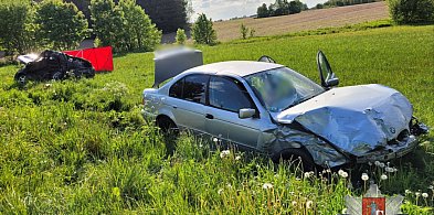 Tragiczny wypadek w Jurkach. Zginął 58-latek z opla, 21-latek z bmw zatrzymany-100232