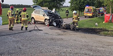 Tragiczny wypadek koło Mielna w Gm. Grunwald! 2 osoby nie żyją [FOTO]-100294