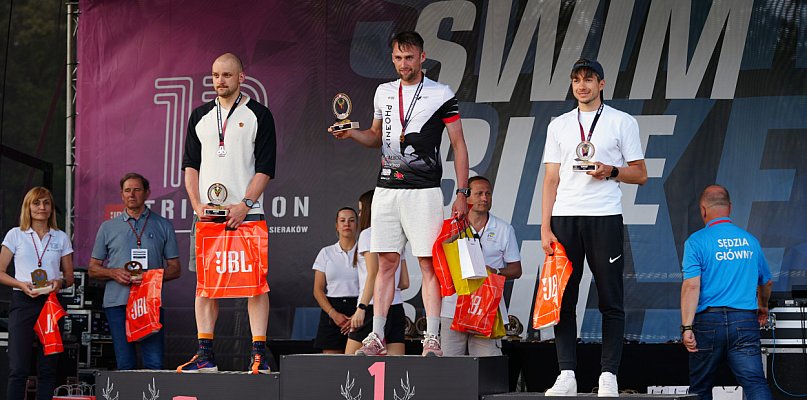 Maciej Wiśniewski z Ostródy ze srebrem w JBL Triathlon Sieraków 2025! - 100300