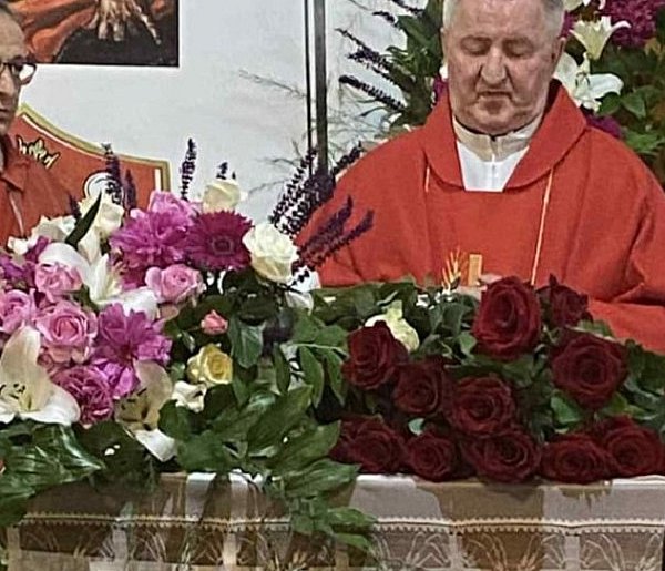 Jubileusz 40-lecia kapłaństwa ks. proboszcza Witolda Palewskiego z Reszek-100975
