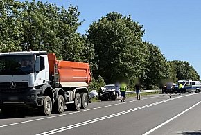 Zderzenie osobówki z ciężarówką na starej DK7 pod Idzbarkiem i awaria...-101026
